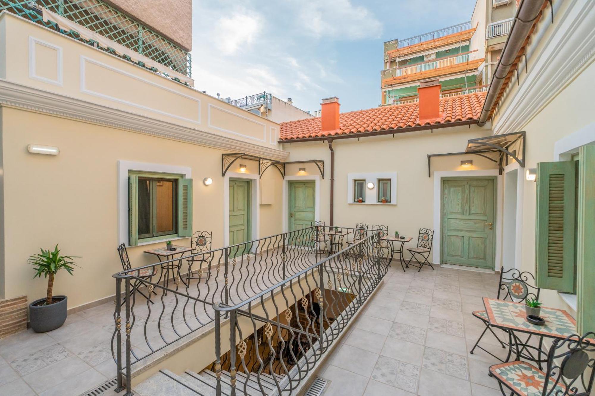 The Stone Manor , Noho Boutique Thissio Атина Екстериор снимка